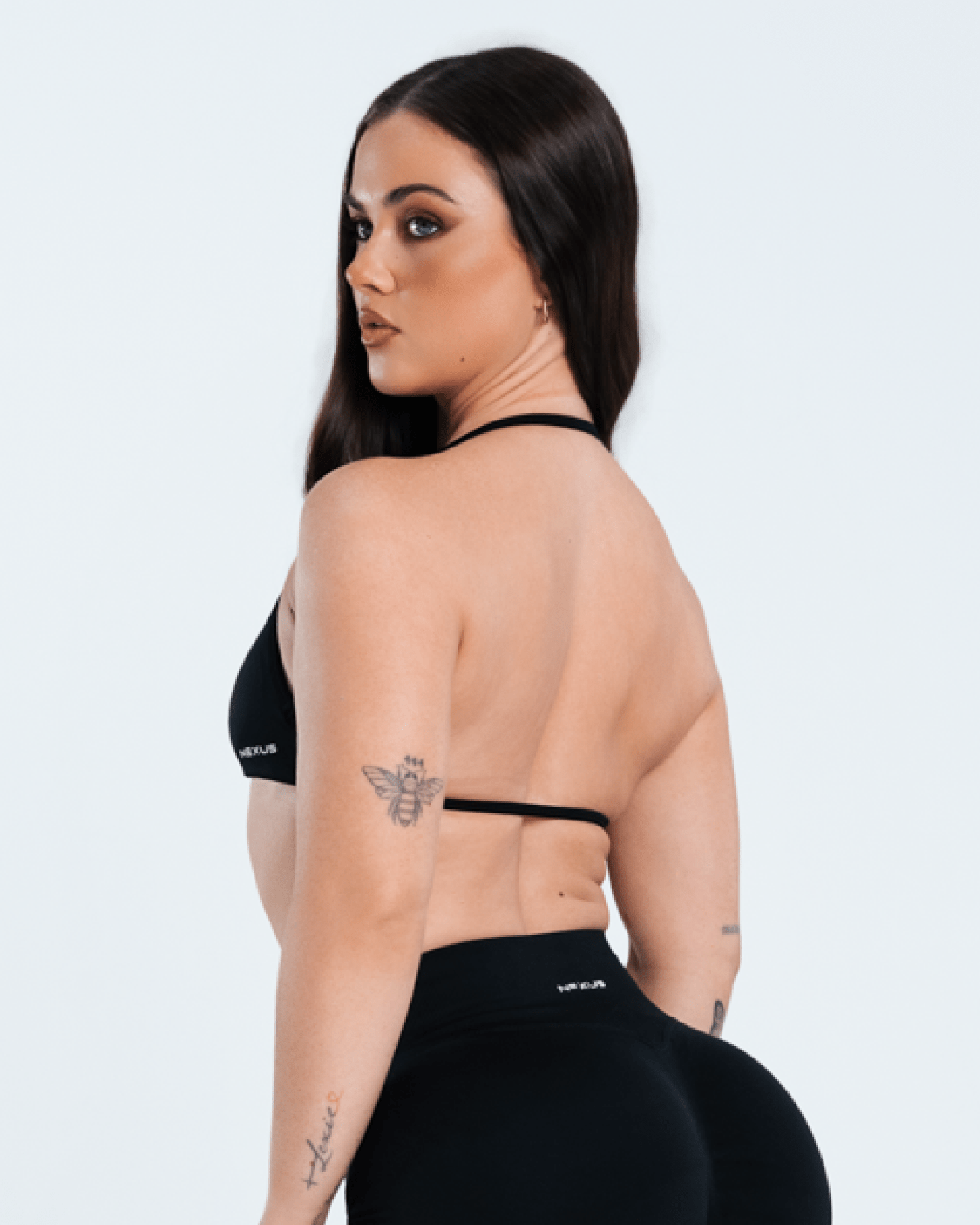 Halter Signature Crop