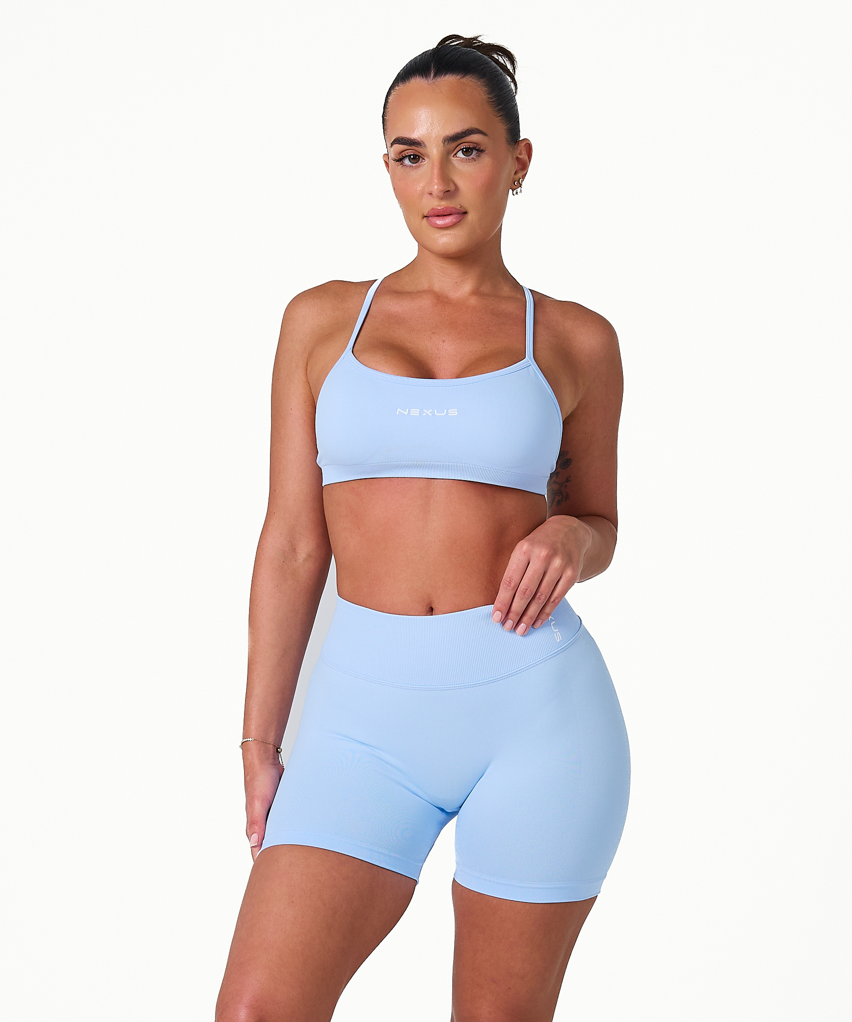V Sculpt Scrunch Shorts - Ice Blue