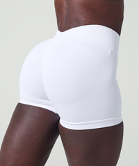 V Sculpt Scrunch Shorts - White