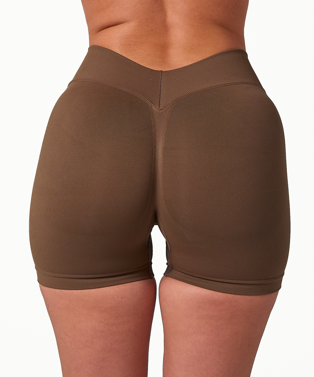 V Sculpt Scrunch Shorts - Espresso